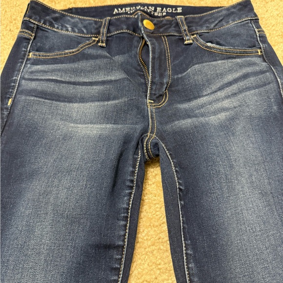American Eagle Women's Blue Jeans - Picture 3 of 5